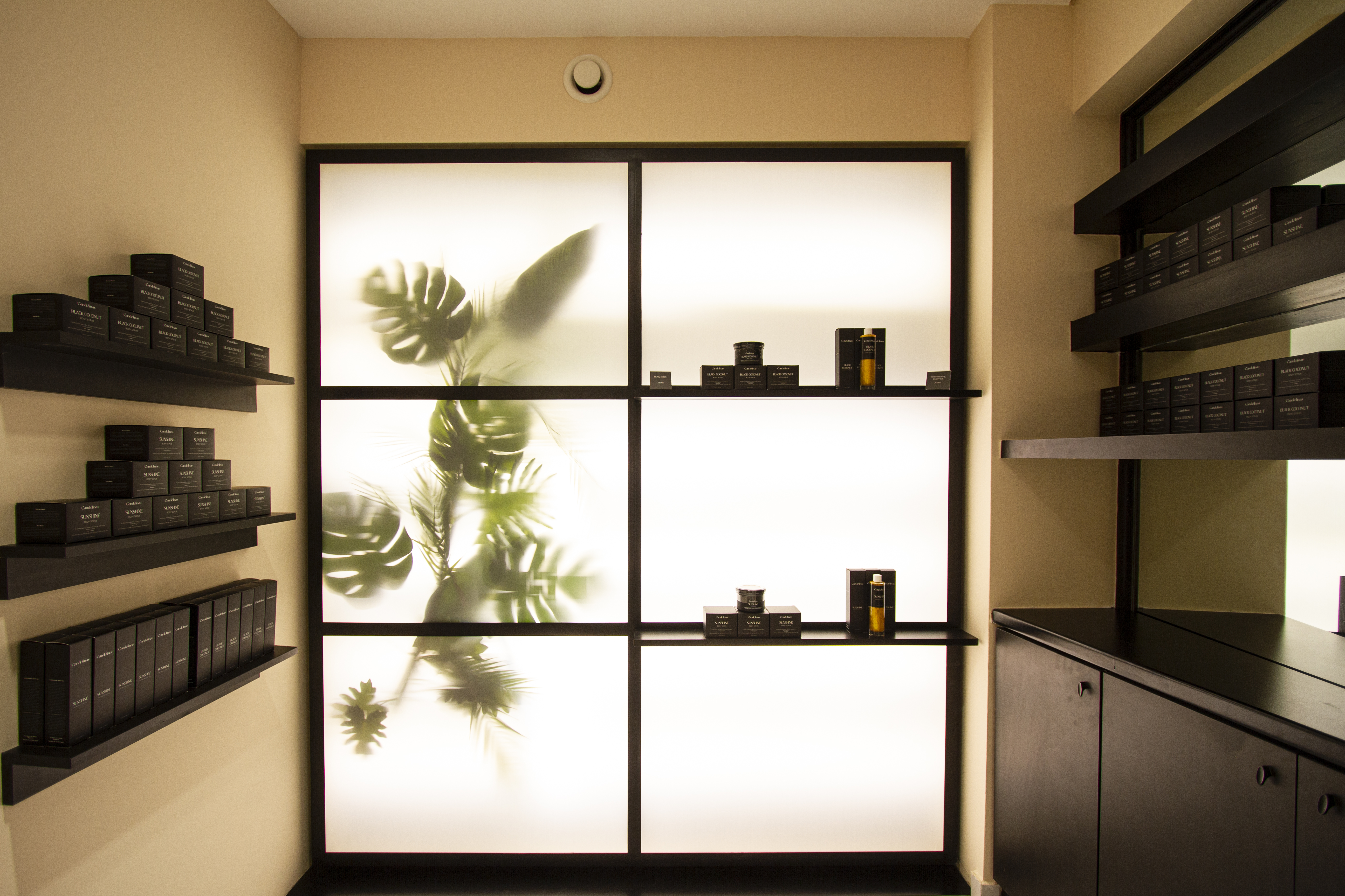 Ανακαίνιση Εμπορικού καταστήματος 